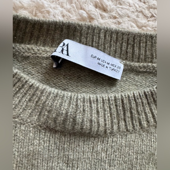 Zara cashmere sweater - Picture 2 of 8
